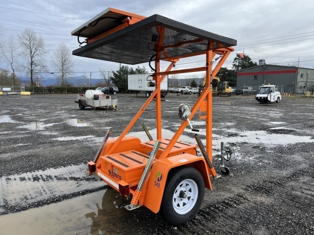 Addco Signs 2013 Addco DH250-FM Towable Sign Board | J. Stout Auction