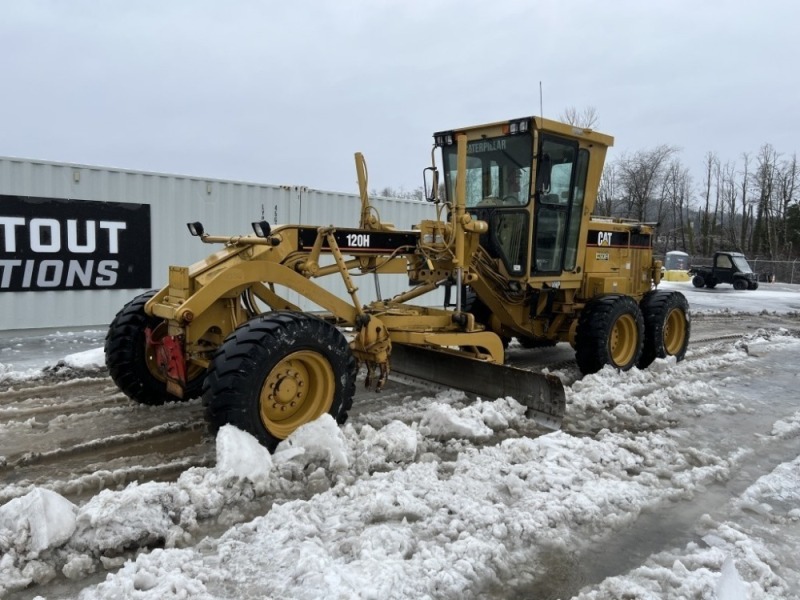 2000 Caterpillar 120H VHP Motorgrader