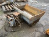 HNL 40" Articulating Muck Bucket - 3