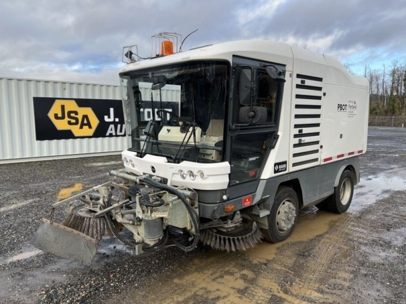 2013 Ravo 540 Sweeper Truck