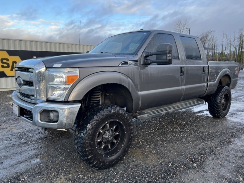 2012 Ford F250 XLT SD Crew Cab 4x4 Pickup