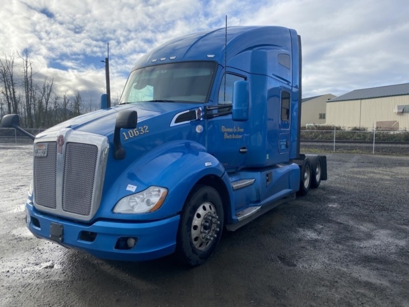 2019 Kenworth T680 T/A Sleeper Truck Tractor