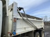 2009 International SF647 T/A Dump Truck - 17