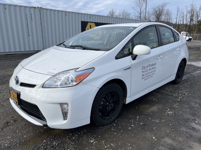 2013 Toyota Prius Sedan