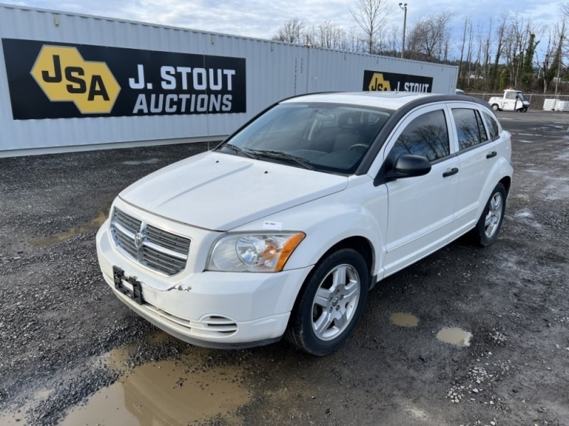 2008 Dodge Caliber SXT Hatchback Sedan