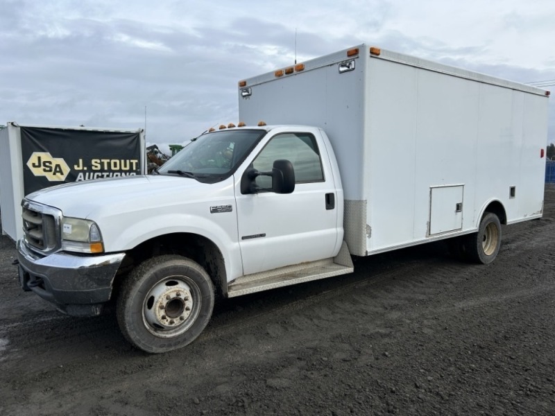 2003 Ford F-550 Super Duty Dually Crew Transport