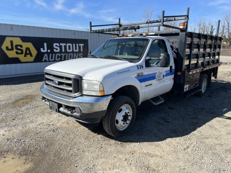 2001 Ford F550 SD Flatbed Truck