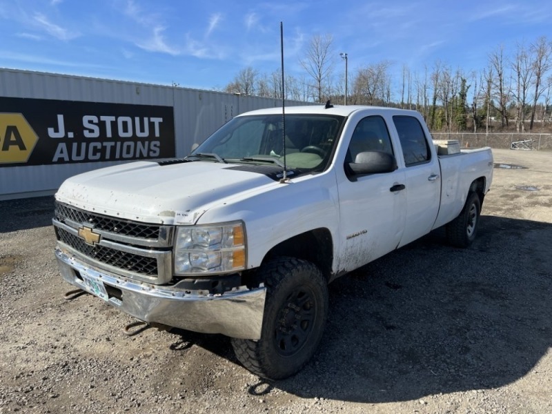 2011 Chevrolet 3500 HD Crew Cab 4x4 Pickup