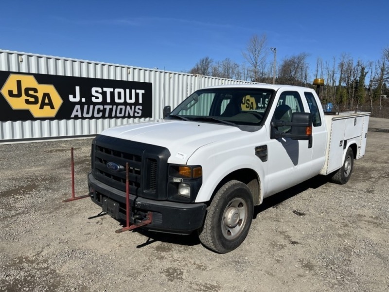 2008 Ford F250 XL SD Extra Cab Utility Truck