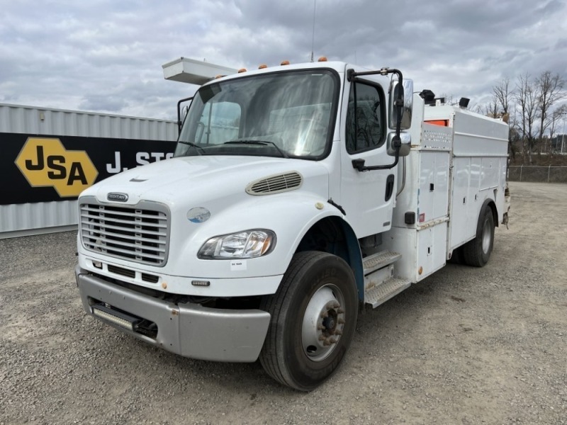 2010 Freightliner M2 Business Class Service Truck