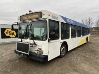 2005 New Flyer D40LF Transit Bus