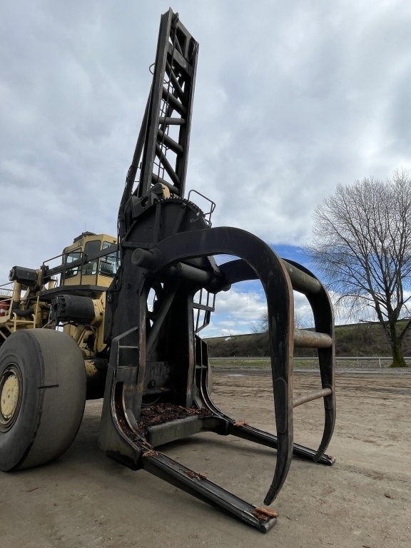 Stacker Binder Logging 1993 LeTourneau Log Stacker | J. Stout Auction