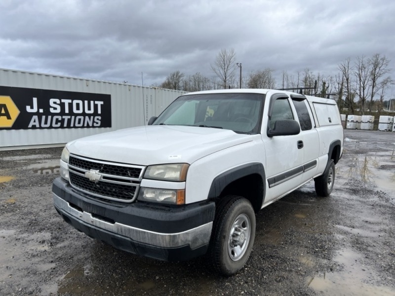 2006 Chevrolet Silverado 2500HD Extended Cab Picku