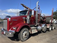 2019 Kenworth T800 Quad-Axle Log Truck