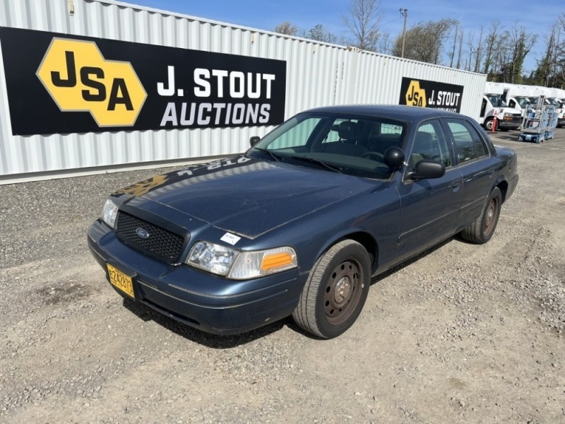 2008 Ford Crown Victoria Sedan