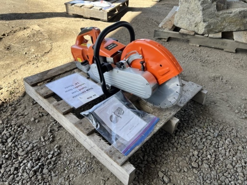 ECF350 Concrete Hand Saw