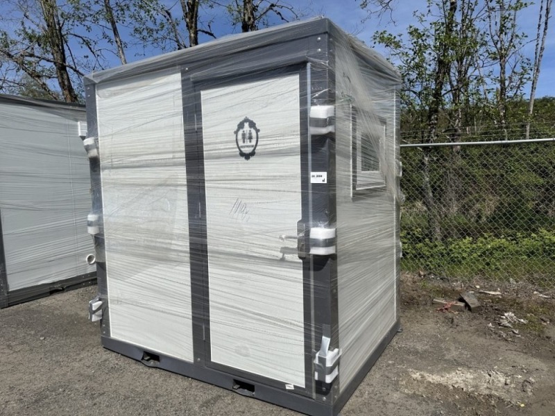 2024 Bastone Portable Toilet w/Shower