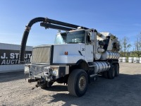 1993 White/GMC T/A AWD Vacuum Truck