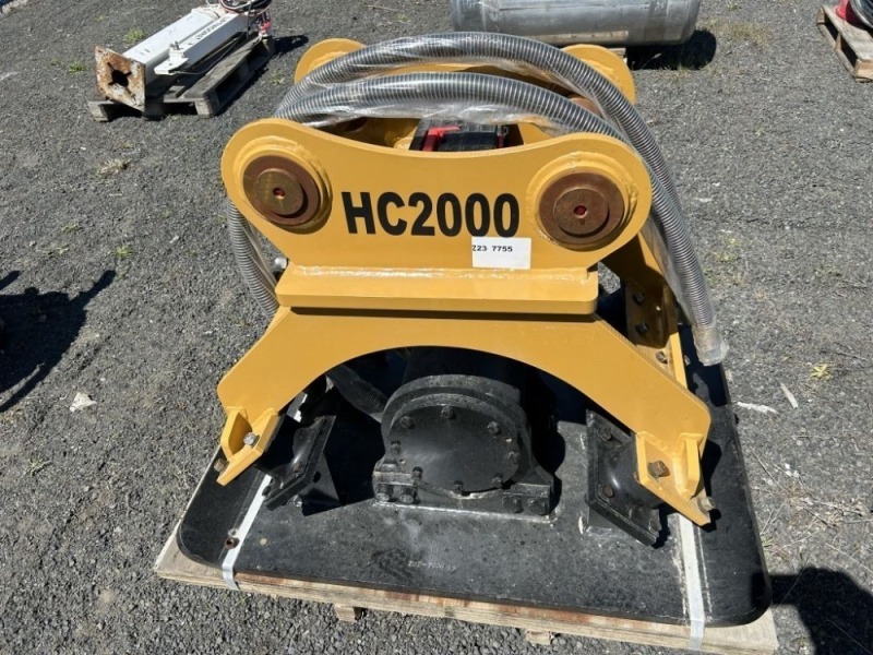 2022 CE HC2000 Hydraulic Plate Compactor | J. Stout Auction