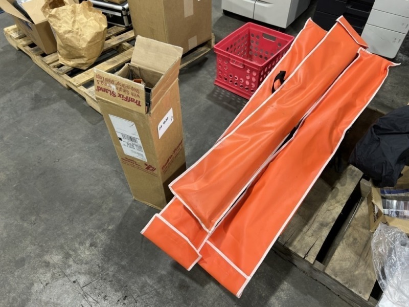 TrafFix Stands And Emergency Flags