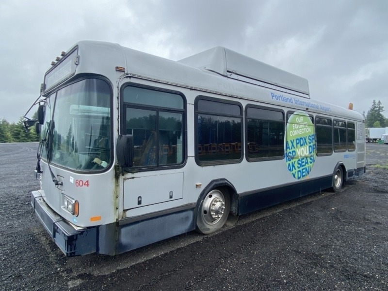 2004 Eldorado 35' CNG Shuttle Bus