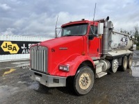 2006 Kenworth T800 Tri-Axle Transfer Truck