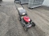 Honda HRX217 Lawn Mower - 3