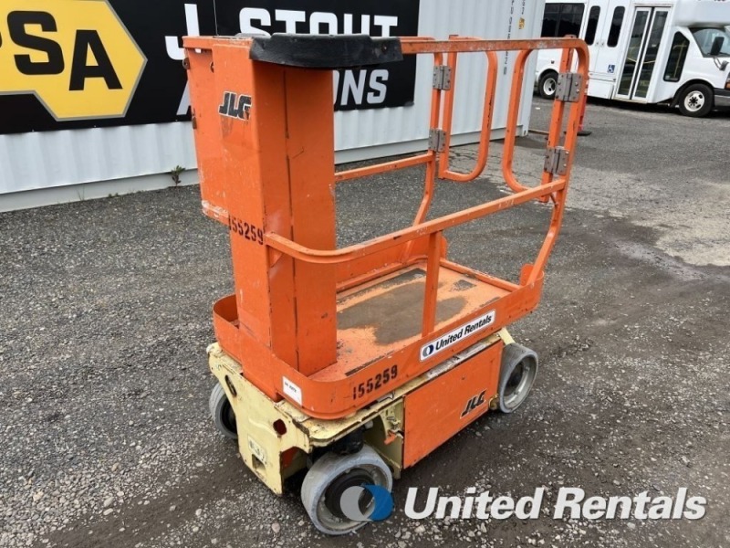 2015 JLG 1230ES Vertical Mast Lift