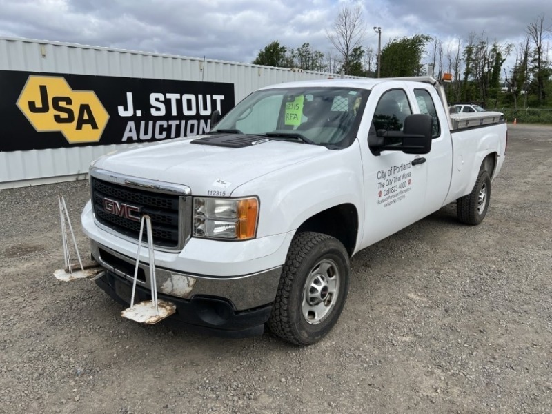 2011 GMC Sierra 4x4 Pickup