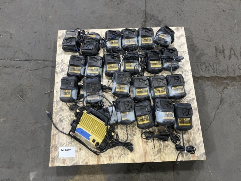 Dewalt DCB101 Battery Chargers