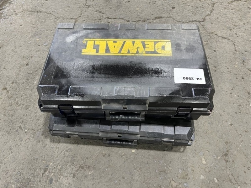 Dewalt Roto Hammers Qty: 2