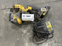 DeWalt DCS350 20V Rebar Cutter