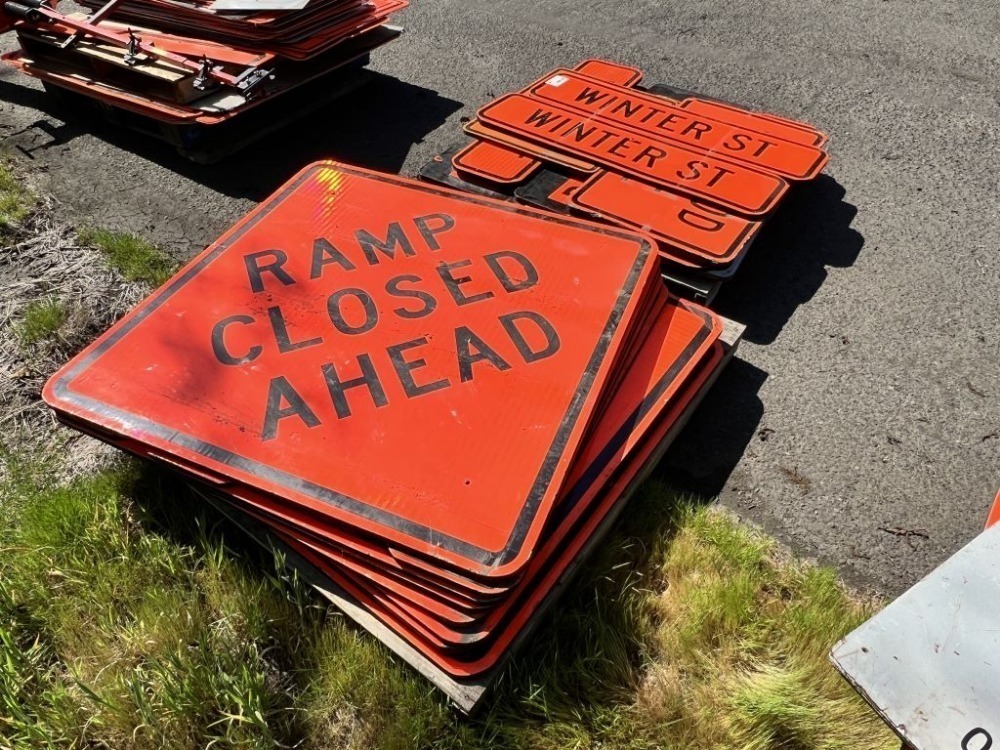 Construction Road Signs | J. Stout Auction