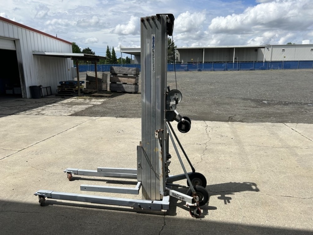 Genie SLC-24 Material Lift | J. Stout Auction