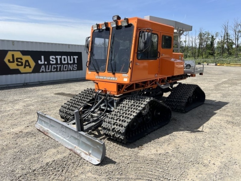 2008 Tucker 2000BXL-28-6 Sno-Cat Tracked Transport