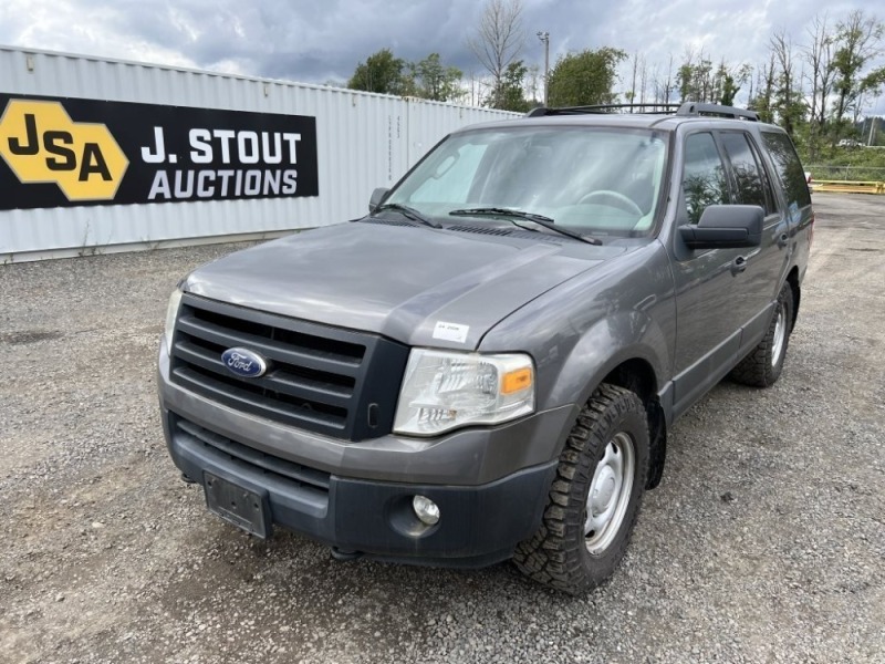 2010 Ford Expedition 4WD SUV