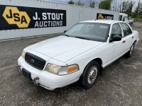 2001 Ford Crown Victoria Sedan