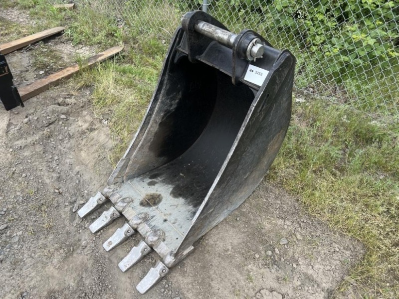 24" Dig Bucket