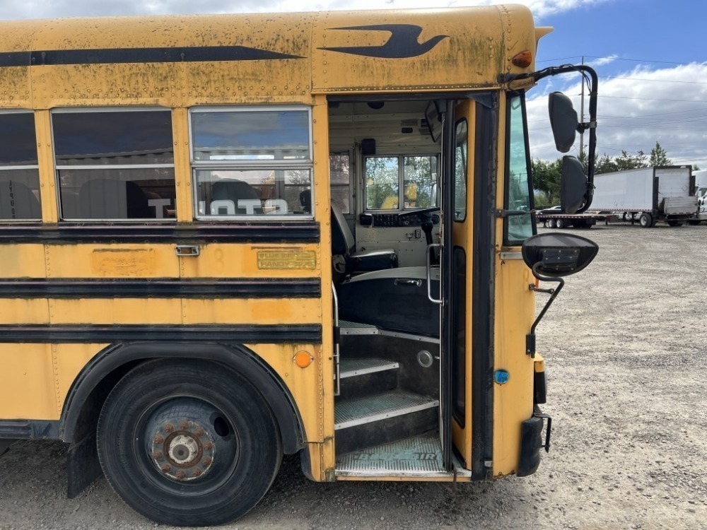 スノーボード YELLOW BUS 青 スノーボード YELLOW BUS 青