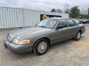 2004 Ford Crown Victoria Sedan