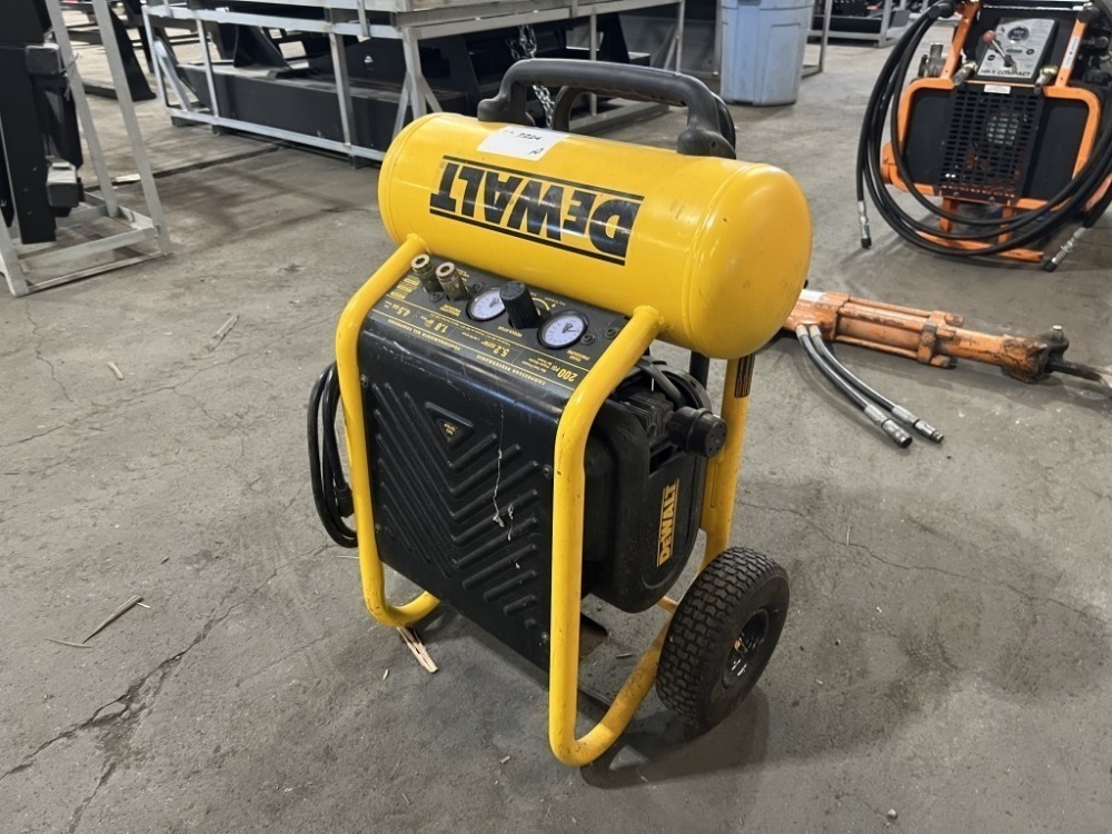 DeWalt D55146 Air Compressor J. Stout Auction