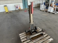 Gray Pneumatic Bumper Jack