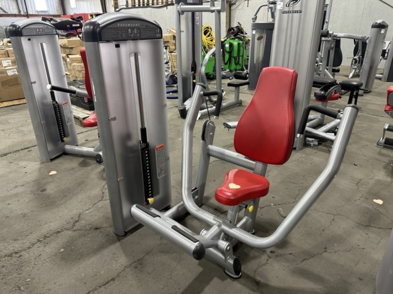 Paramount Seated Chest Press Machine