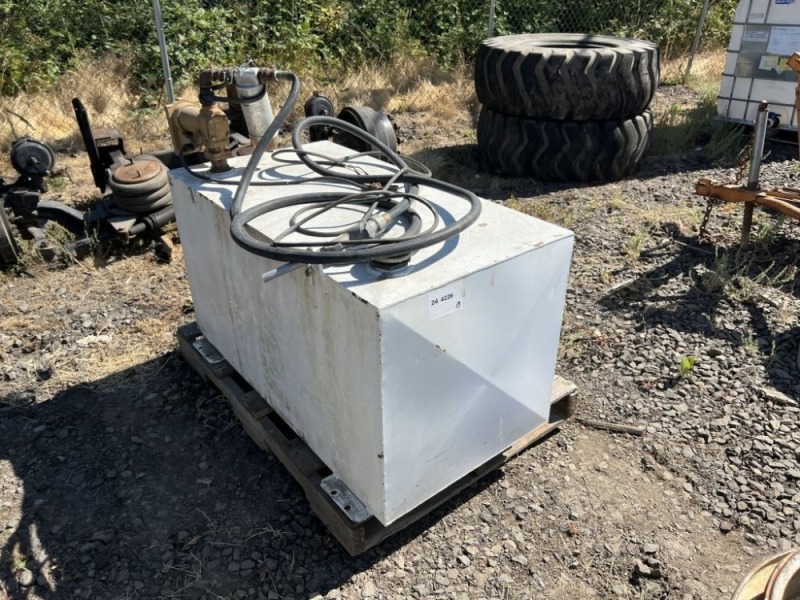 Transfer Tank With Pump