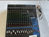 Yamaha Mixing Console MG16XU