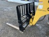 1995 Gehl 883 Telescopic Forklift - 9