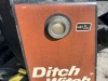 Ditch Witch 410SX Vibratory Cable Plow - 36