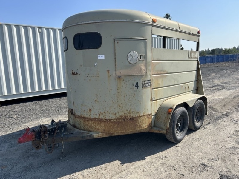 1997 S & H Trailer Mfg Co. Thunder Cloud 6 T/A Hor