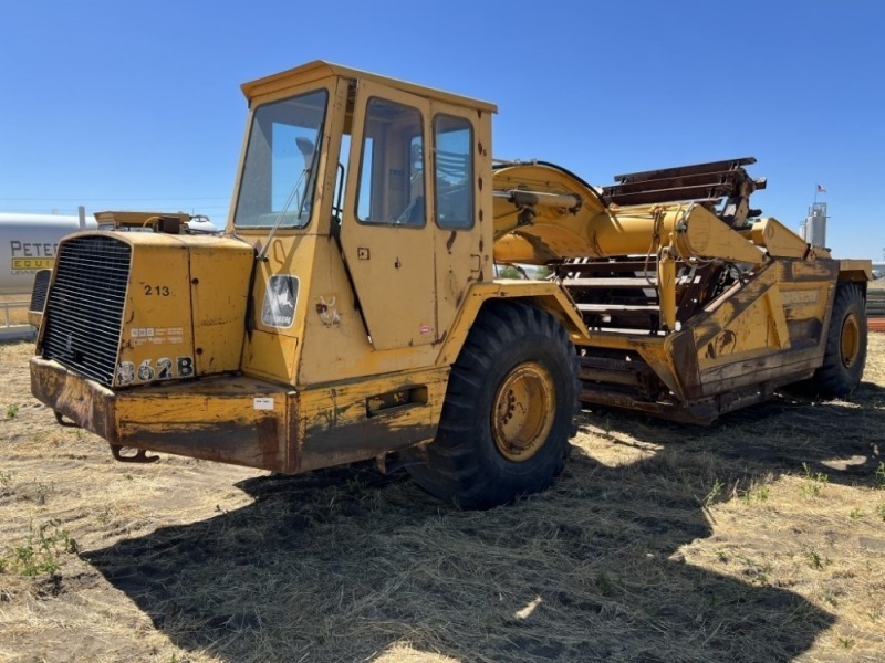 John Deere 862B Motor Scraper