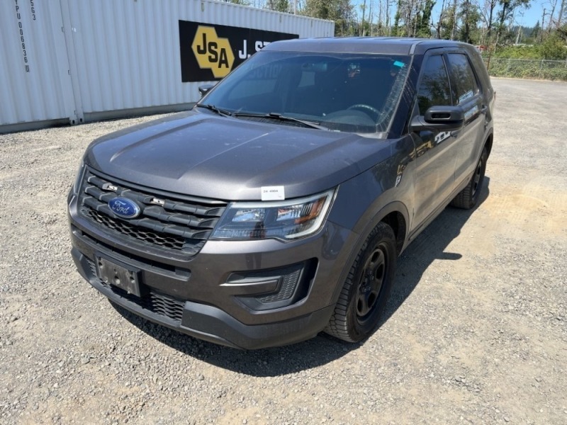 2016 Ford Explorer AWD SUV